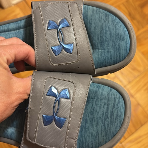 Under Armour slides  and Charcoal Slides - Picture 3 of 4